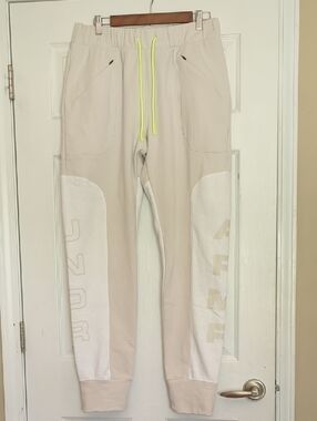 UA Light Beige With Cream Joggers with Drawstring